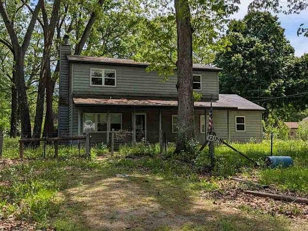 2nd image of 3217 N 17120e Rd