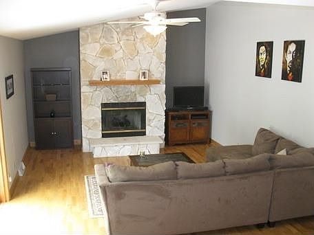3rd image of W141N4868 Golden Fields Ct