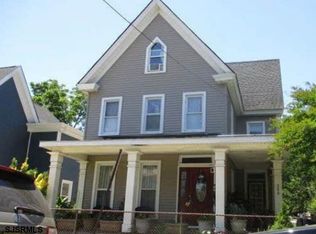 208 S 4th St, Millville, NJ 08332