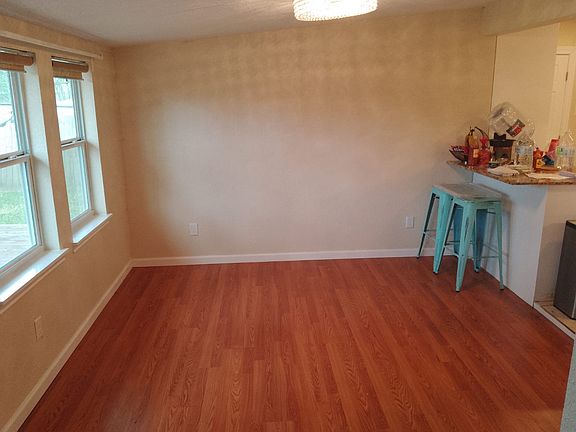 5th image of 226 Winding Way