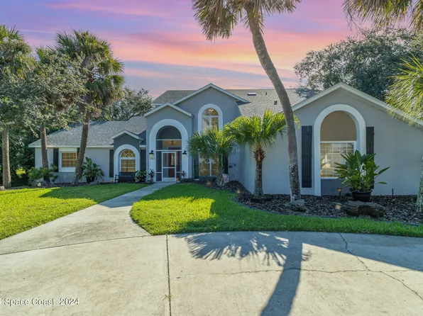 2164 Royal Oaks Dr, Rockledge, FL 32955