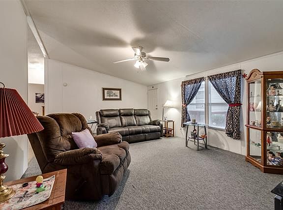 4th image of 3744 Trinity Hills Ln