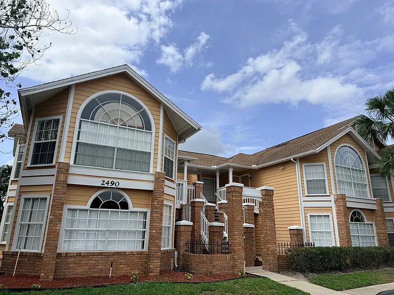 2490 Sweetwater Club Cir #67 — Photo 17