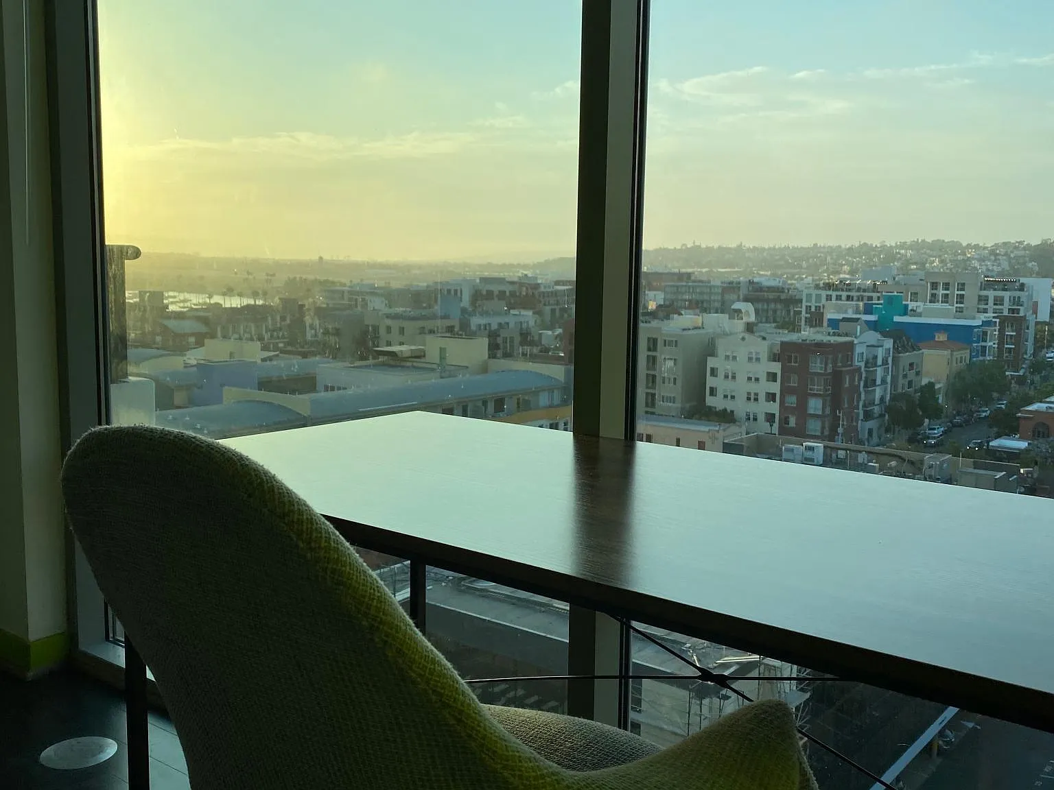 2 bed, 822 sqft, $3,000 — Photo 4