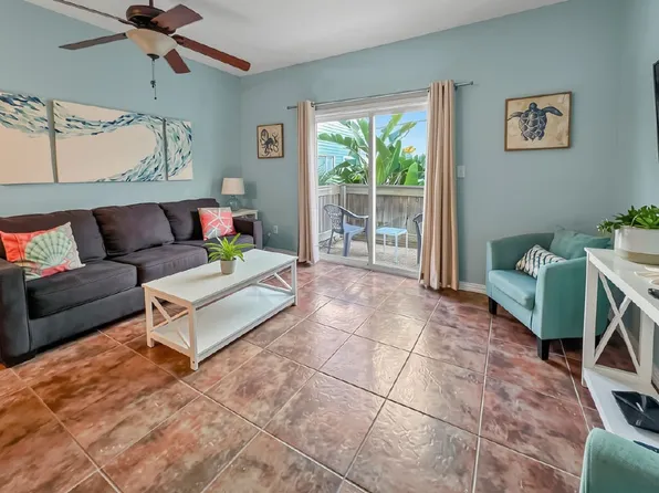 15010 Leeward Dr, Corpus Christi, TX 78418