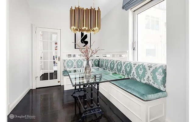 Sold by Douglas Elliman | media 15