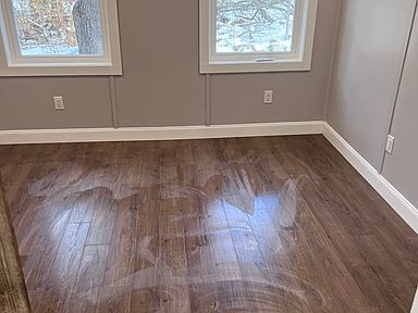 1032 N Main St #8, Dayville, CT 06241 | Zillow