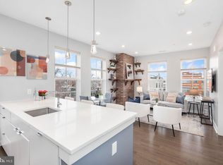 300 8th St NE #402, Washington, DC 20002