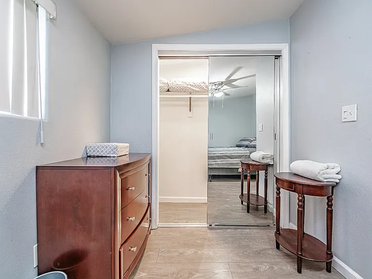 924 W Walnut Ave — Photo 22