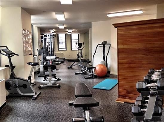 4th image of 15 Park Row APT 24B
