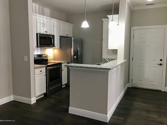 3rd image of 230 Presidents Cup Way Unit 105