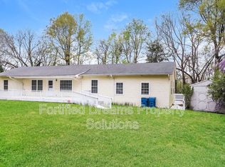 125 E Raleigh Ave, Liberty, NC 27298