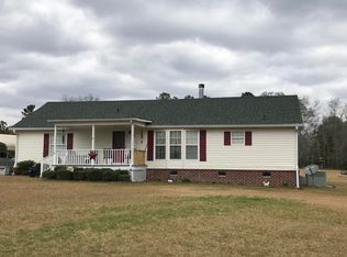 24 Hillcrest Dr, Varnville, SC 29944