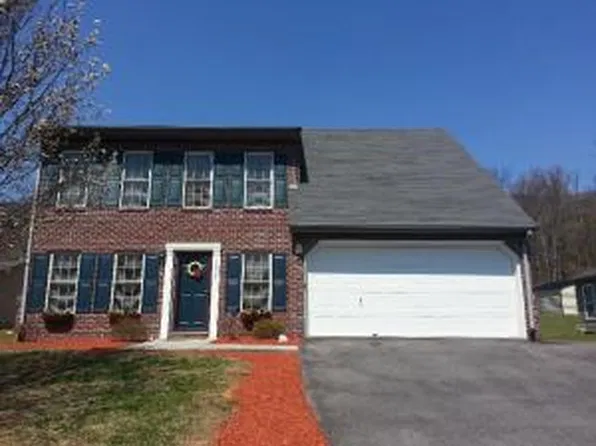 5876 Buckland Mill Rd, Roanoke, VA 24019