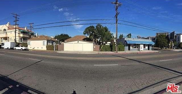 1st image of 11955 Culver Blvd