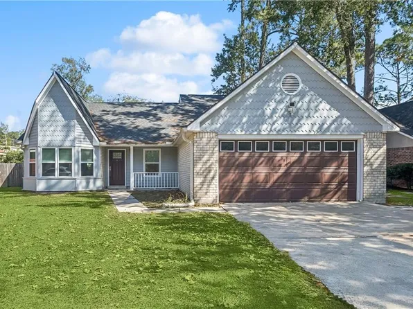 121 Woodridge Blvd, Mandeville, LA 70471