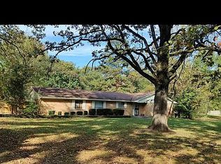 5508 S Lakeshore St, Pine Bluff, AR 71603