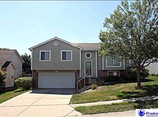 11625 Monroe St, Omaha, NE 68137