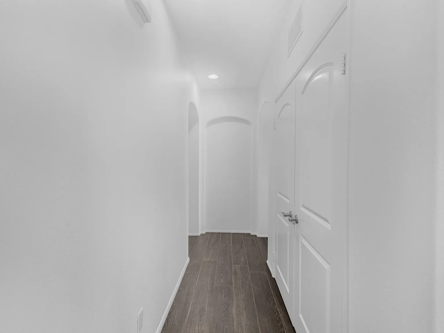 2 bed, 1602 sqft, $3,250 — Photo 1