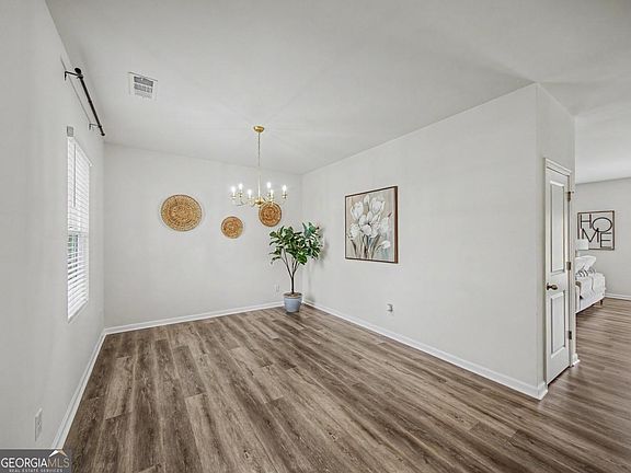 4th image of 409 NW Matera Dr NW