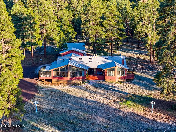 3rd image of 6550 Lynx Ln