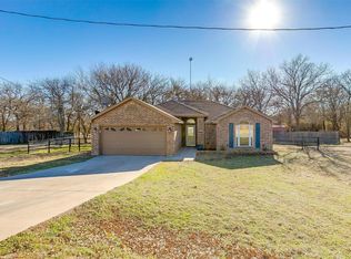 130 Brighton Rd, Springtown, TX 76082