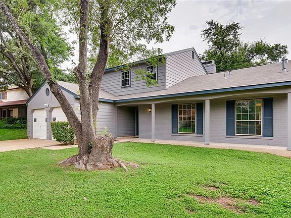 2nd image of 2702 Jorwoods Dr