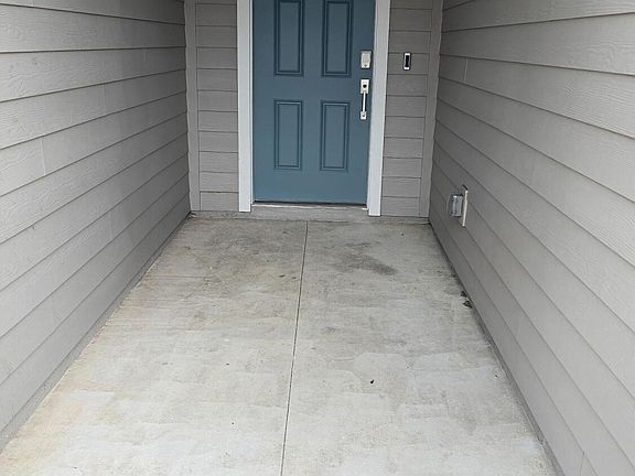 2nd image of 6821 Gable Grove Ave