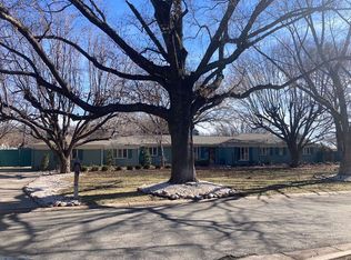 42 N Stratford Rd, Wichita, KS 67206