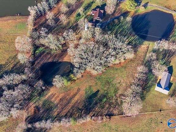 2nd image of 465 Byron Moman Rd