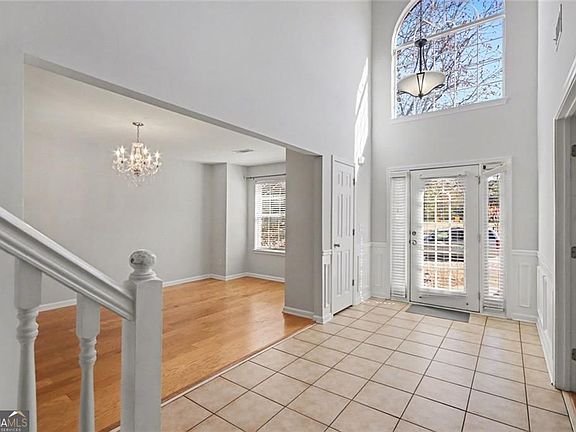 3rd image of 4350 Defoors Farm Trl