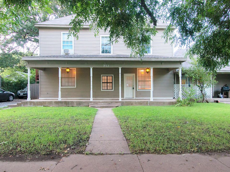 Water, Trash & Sewer Included!!!