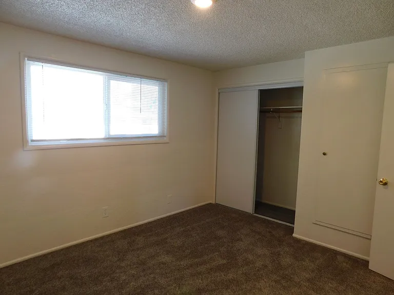 Cedar Meadow Apartments — Photo 9