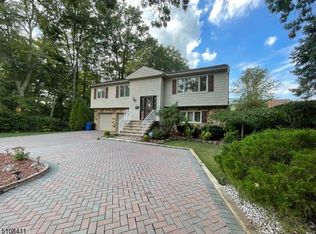 564 Mountain Ave, Springfield, NJ 07081