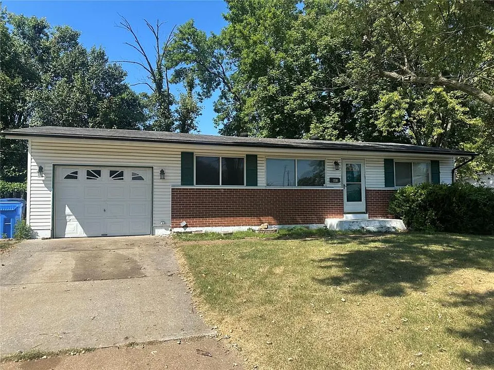 805 Campion Ln