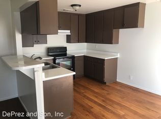 4466 University Ave APT 13, Riverside, CA 92501