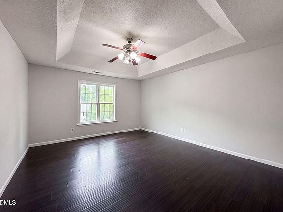4th image of 225 Sarazen Dr