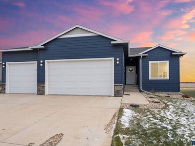 4028 S Pisidian Ave, Sioux Falls, SD, 57110