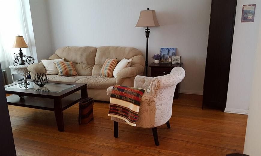 1st image of 1423 W Henderson St #1