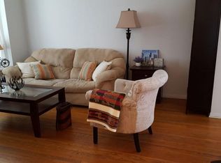 1423 W Henderson St #1, Chicago, IL 60657