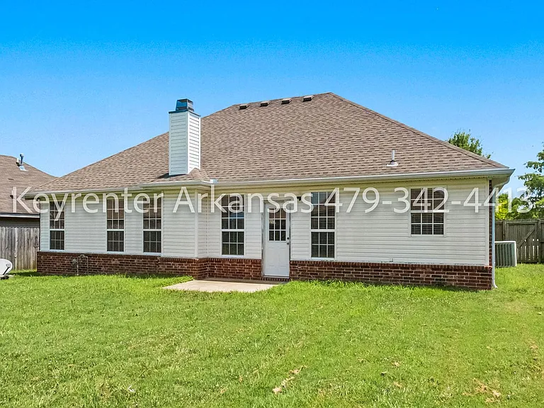 800 SW Summitchase Rd — Photo 26