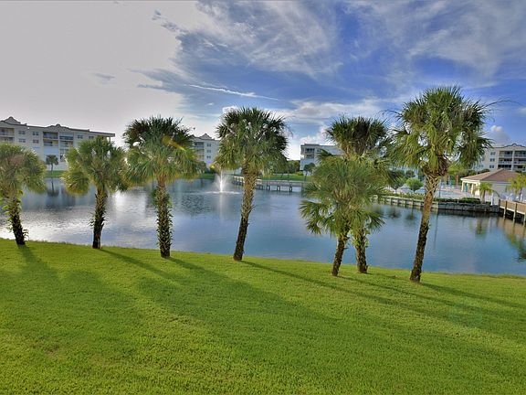 2nd image of 8891 Lake Dr APT 205