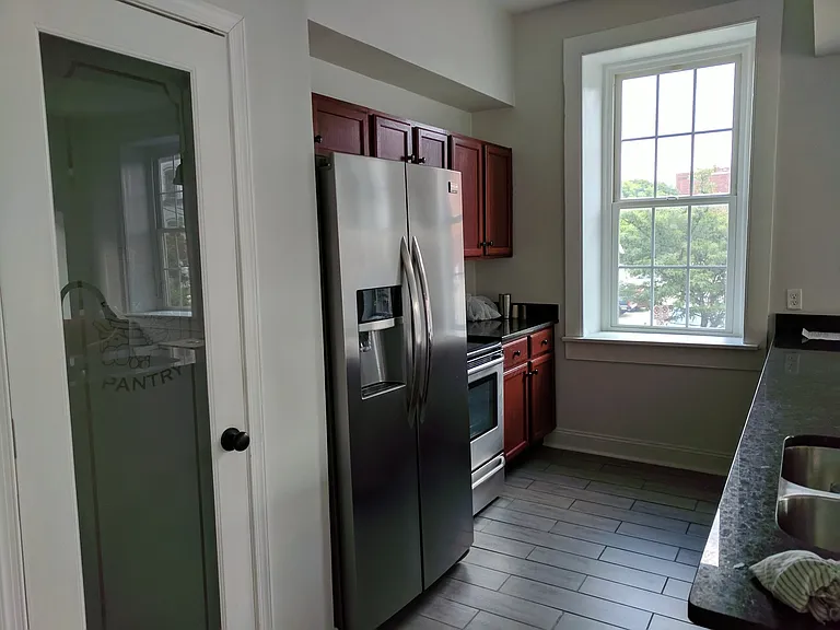 1731 E. Main Street — Photo 33
