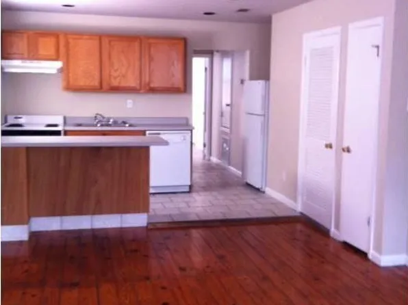 1137 Burdette St, New Orleans, LA 70118