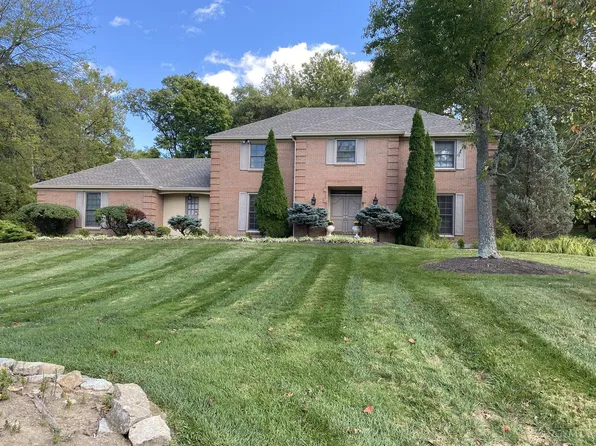 8390 Crestdale Ct, Cincinnati, OH 45236