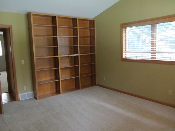 Den/Library