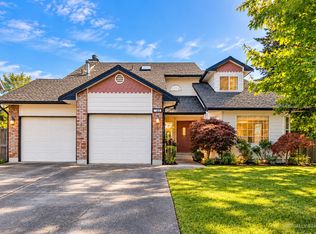 544 SW Muzzall Street, Oak Harbor, WA 98277