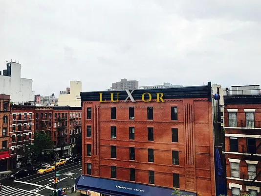 Rented by Luxor Homes & Investment Realty | media 26