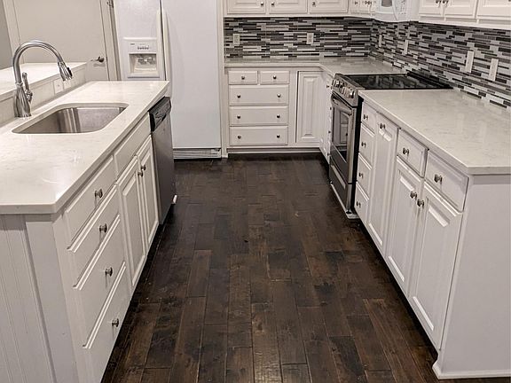 5th image of 9919 Maxwell Ln