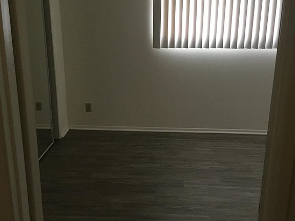 5th image of 1615 W Alameda Ave #210